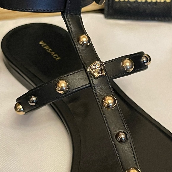 Versace lambskin sandals - Picture 11 of 16